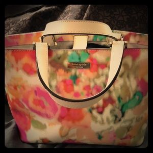 Kate spade hand bag SOLD on Mercari!